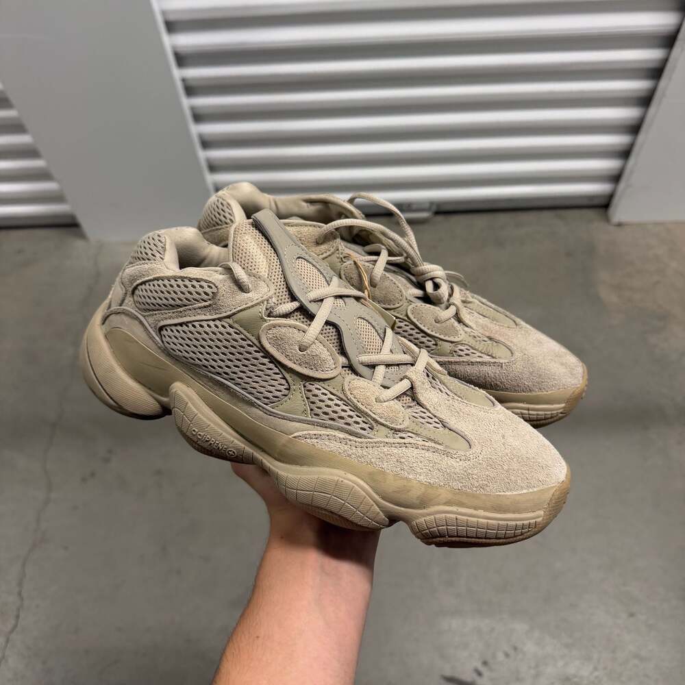Adidas Yeezy 500 Taupe Light GX3605 Beige Running Sneakers Size 10.5